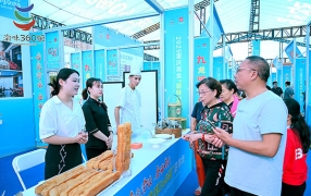 2025重庆美食“渝味360碗”嘉年华启幕