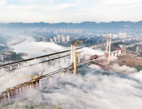 成渝中线高铁井口嘉陵江特大桥加紧建设