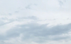 70岁林青霞重庆晒照，直呼“真好玩”！游客：碰到童年女神很梦幻 ... ...