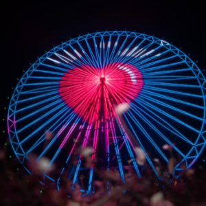 七夕撒糖 重庆欢乐谷联合两江新区婚姻登记处将新人誓言搬上摩天轮 ...